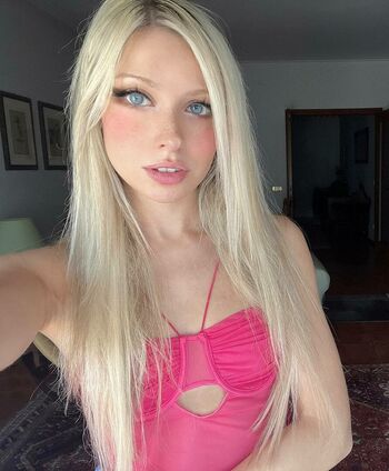 Maddie_lena