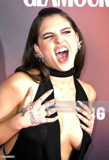 Mae Muller