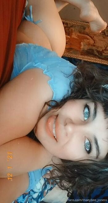 maeybee_joness