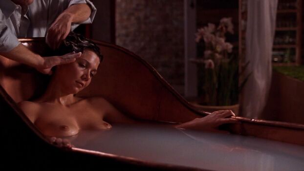Maggie Gyllenhaal