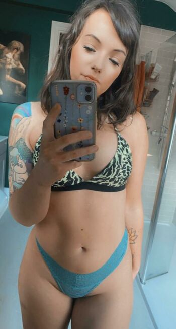 Maisey Brooks