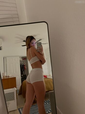 Makenzie Raine