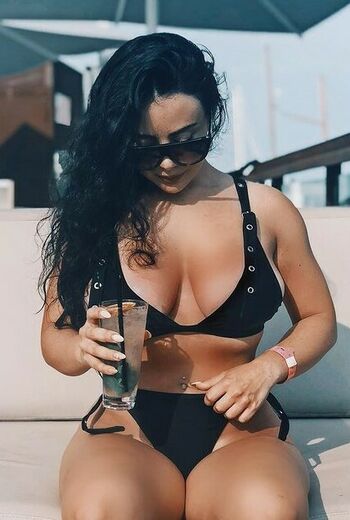 Maltese Girls