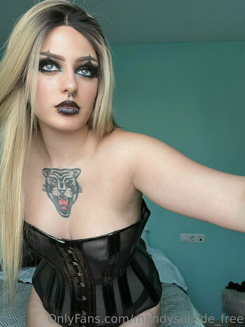 mandysuicide_free