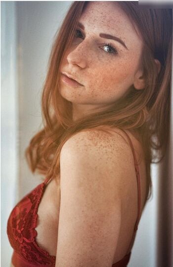 Manja Carina