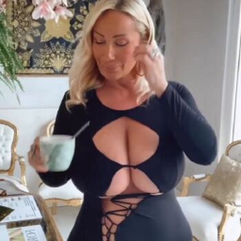 Mara Traversi