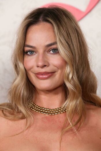 Margot Robbie