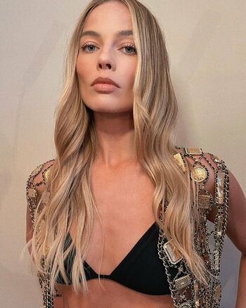 Margot Robbie
