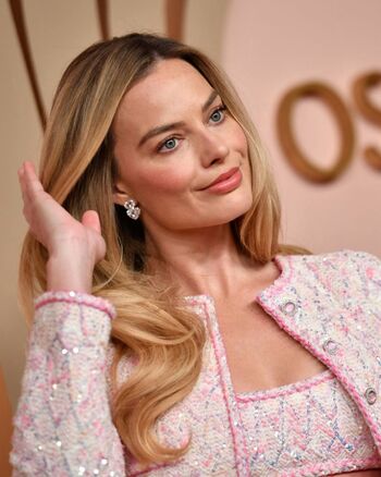 Margot Robbie