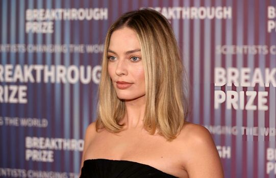 Margot Robbie