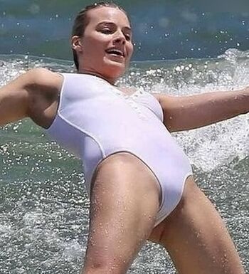 Margot Robbie