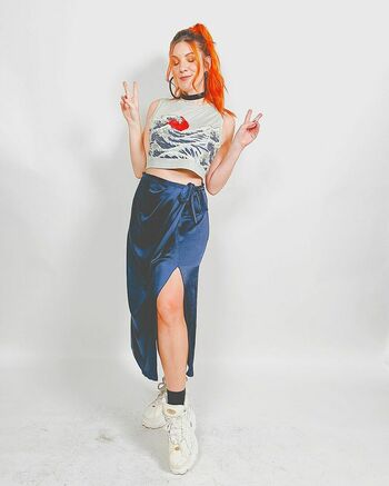Mari Moon