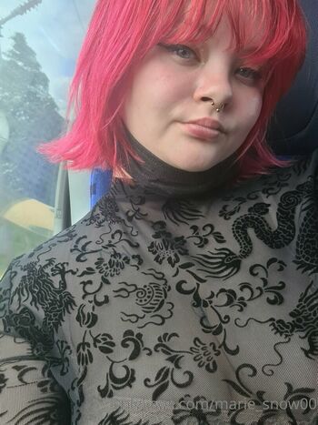 marie_snow00