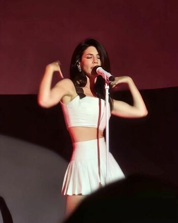 Marina Diamandis