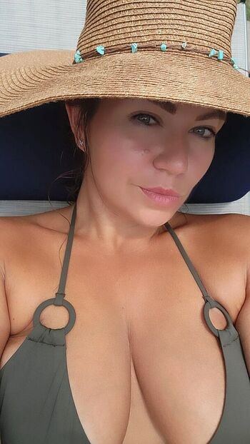 Marina Morris