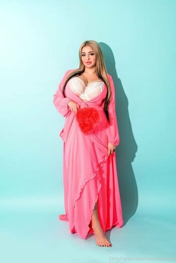 marinajuicyblonde