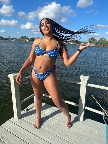 Marti Belle