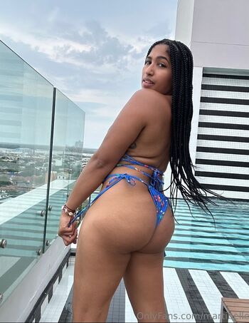 Marti Belle