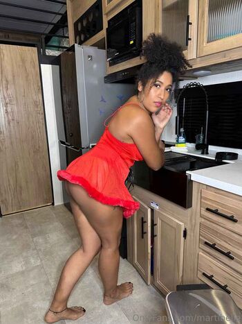 Marti Belle