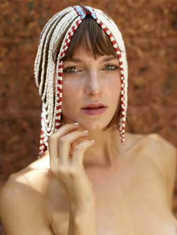 Mary Art Model