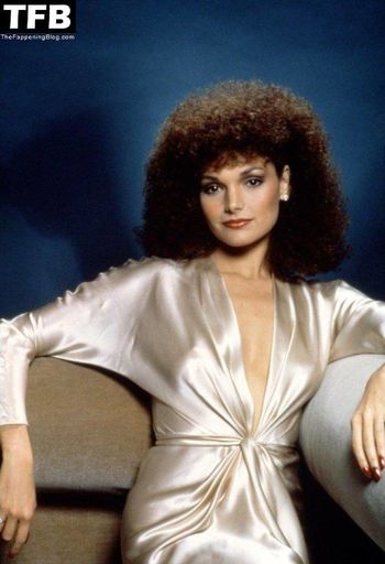 Mary Elizabeth Mastrantonio