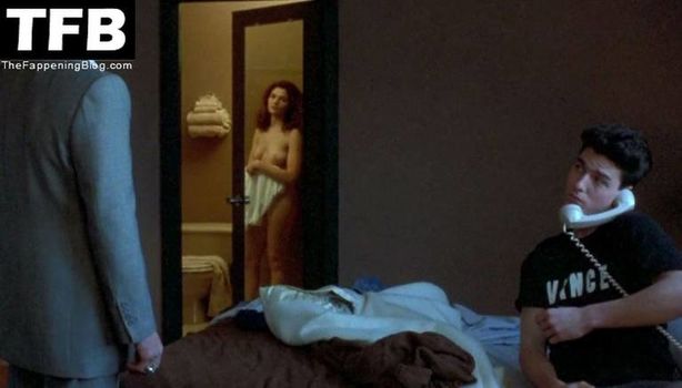 Mary Elizabeth Mastrantonio