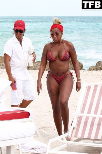 Mary J. Blige
