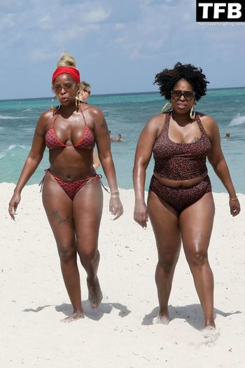 Mary J. Blige