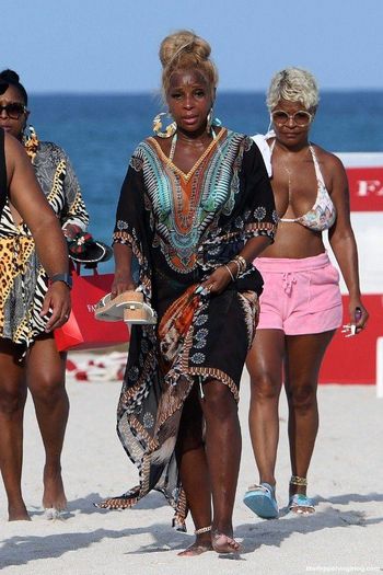 Mary J. Blige