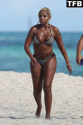 Mary J. Blige