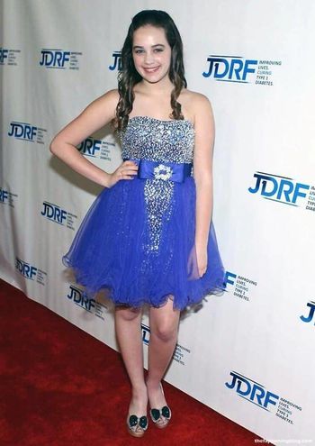 Mary Mouser