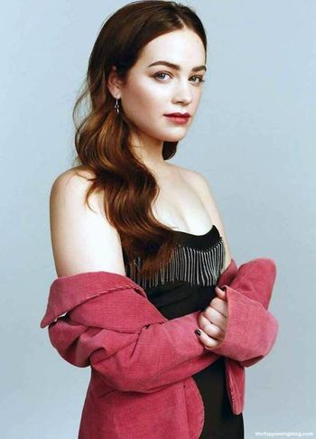 Mary Mouser