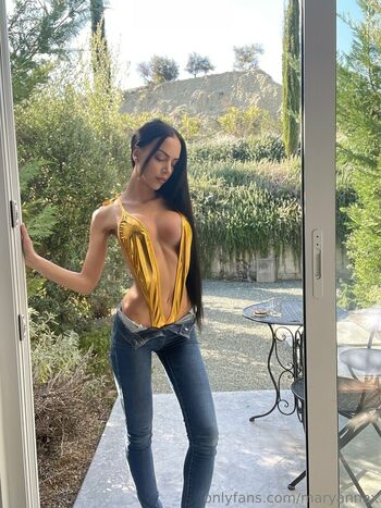 maryannax