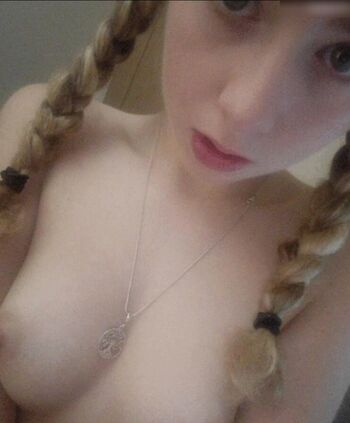 MaryjaneAuryn