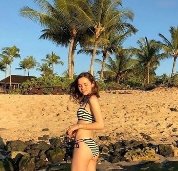 Maude Apatow