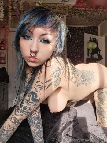 Maya_Mochii