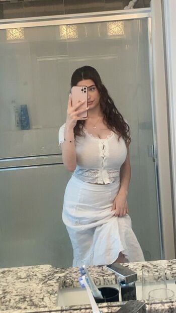 Maya Samusarab