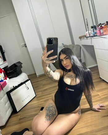 MC Mirella