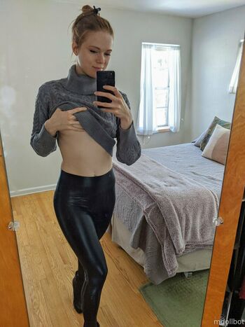 Mdollbot