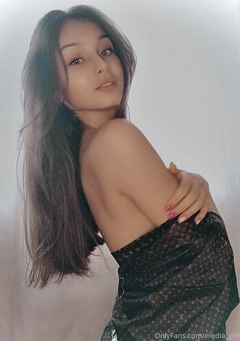 media_girl