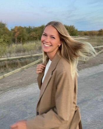 Melanie Kroll