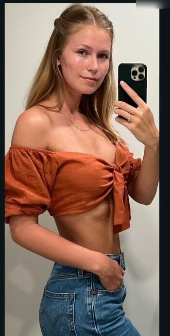 Melanie Kroll
