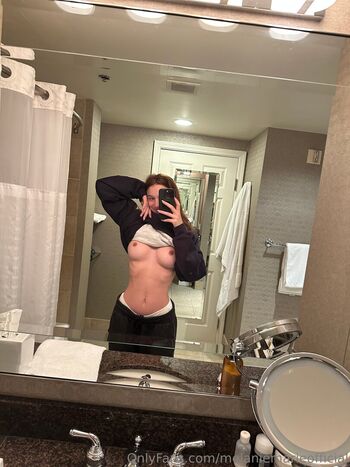 melaniemarieofficial