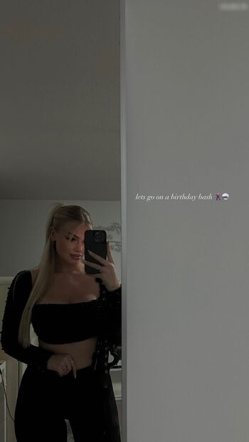 Melaniethrr