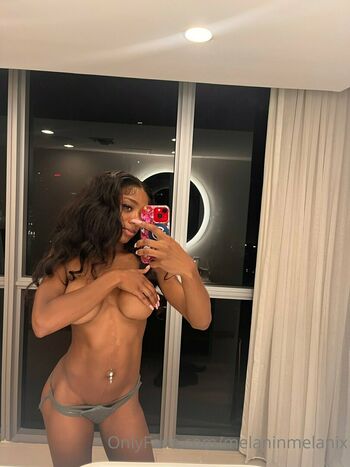 melaninmelanix