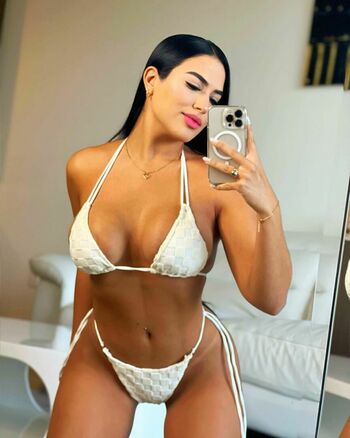 Melany Fernandez