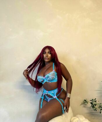 Melaxgoddess