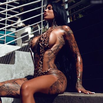 Meli Lakic (Melinkbubblebutt)
