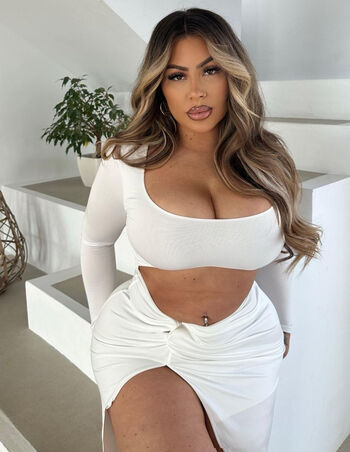 Melina.Million