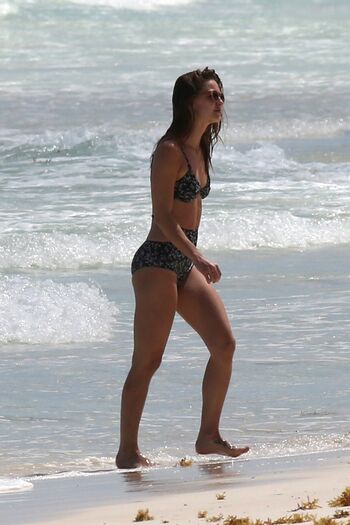 Melissa Benoist